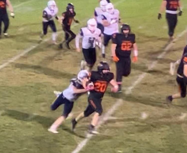 HS Football Fredonia Snaps Losing Streak with Win Over Thunderbirds